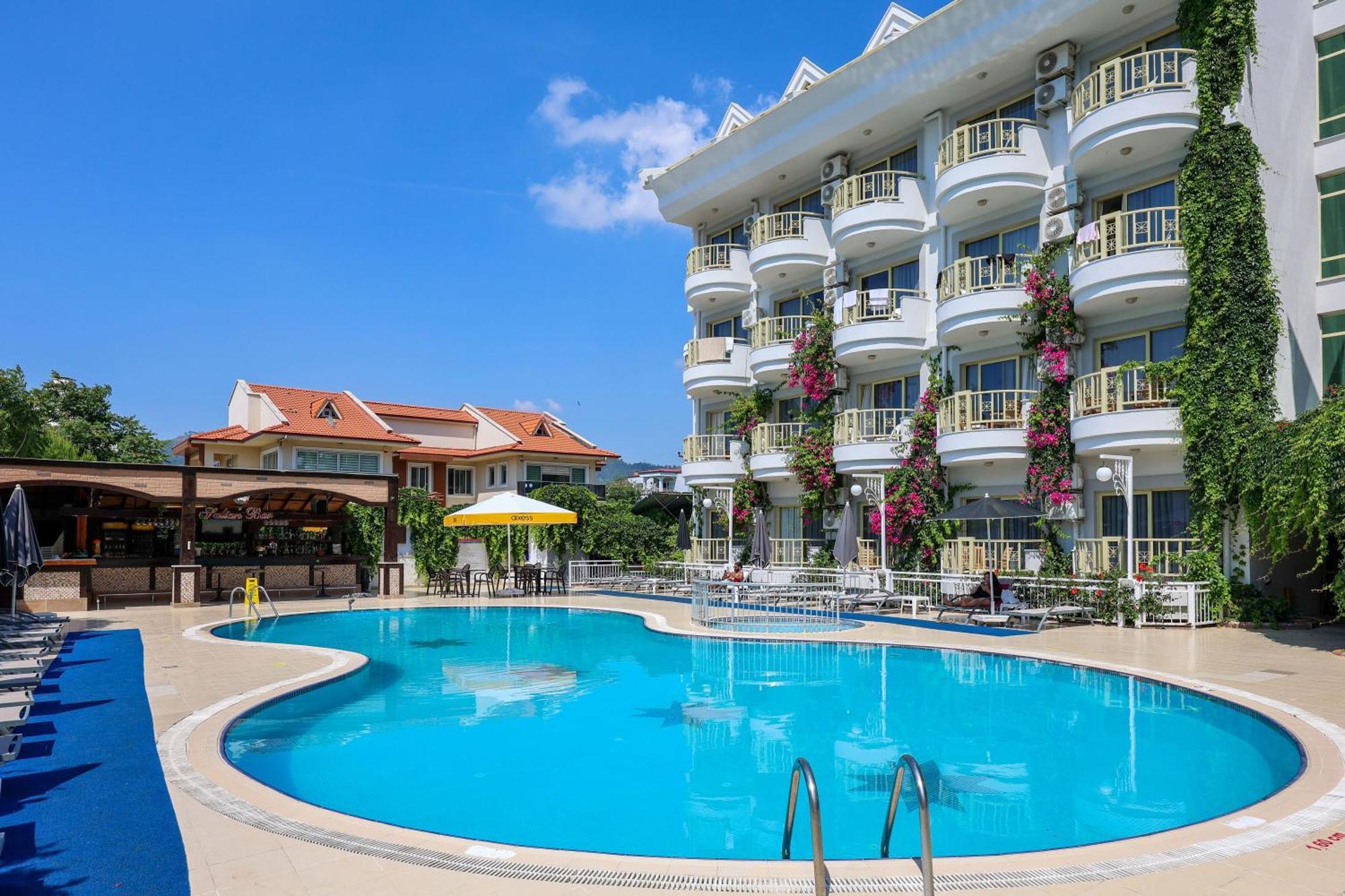 Grand Hotel Faros Marmaris Esterno foto