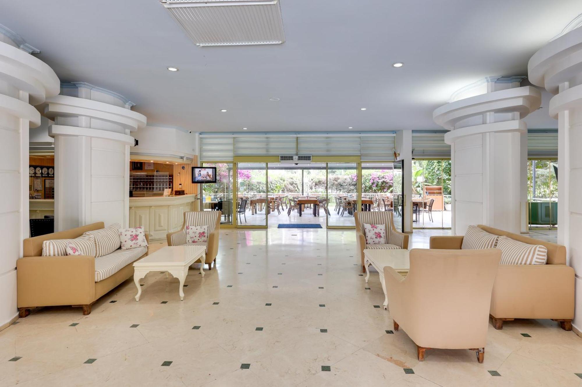 Grand Hotel Faros Marmaris Esterno foto