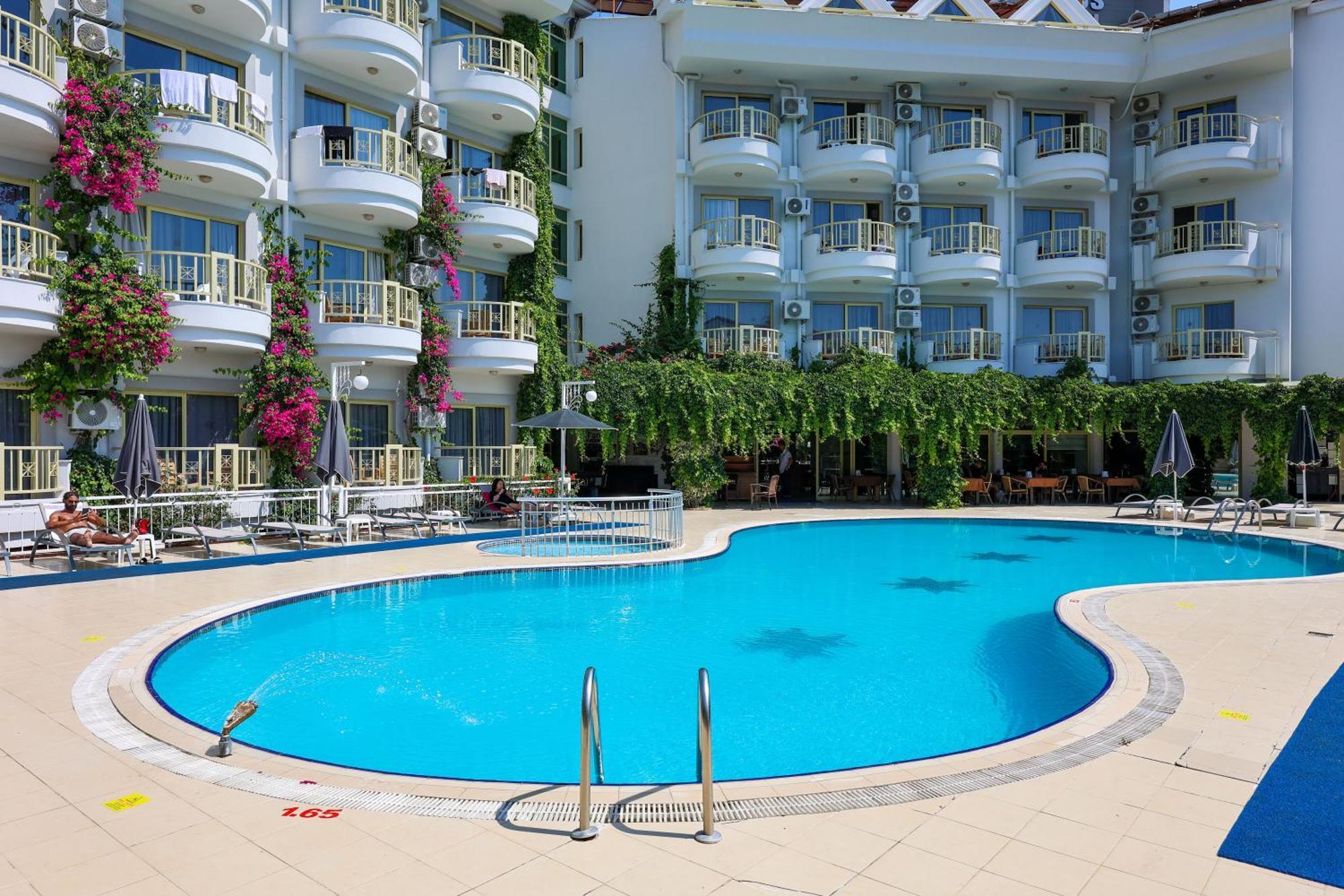 Grand Hotel Faros Marmaris Esterno foto